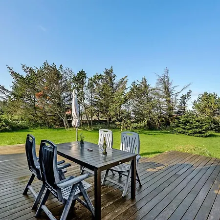 Vivina - 250m From The Sea By Interhome Feriehus